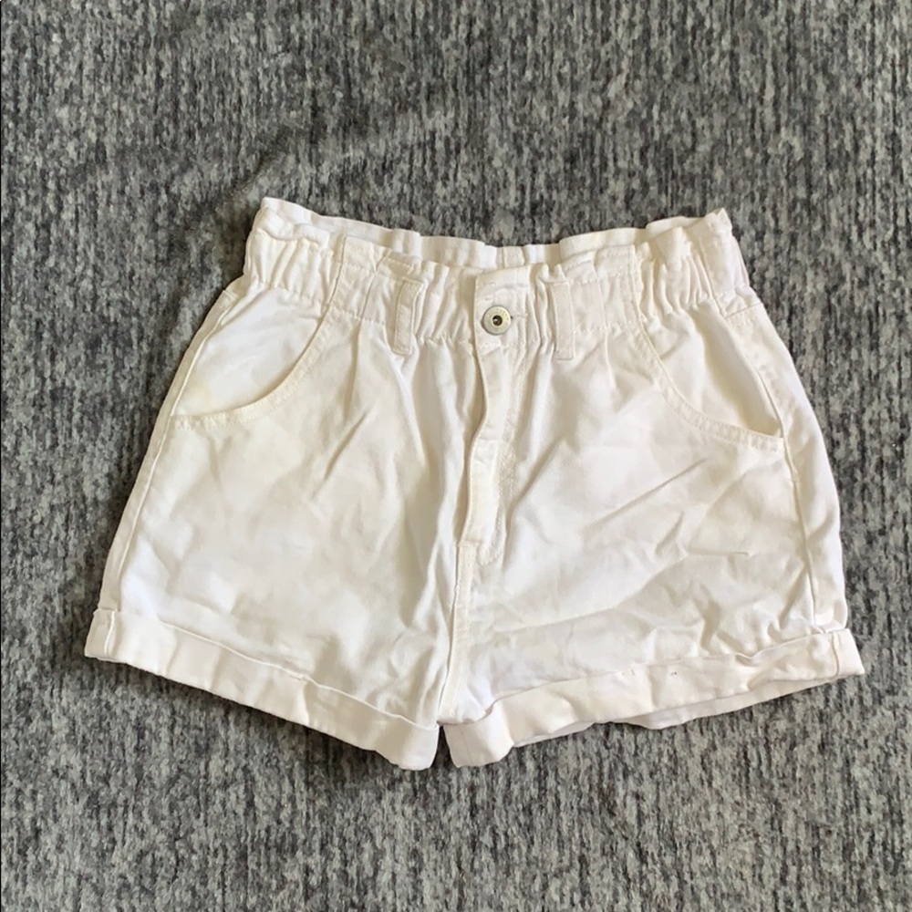Bullhead denim white jean shorts